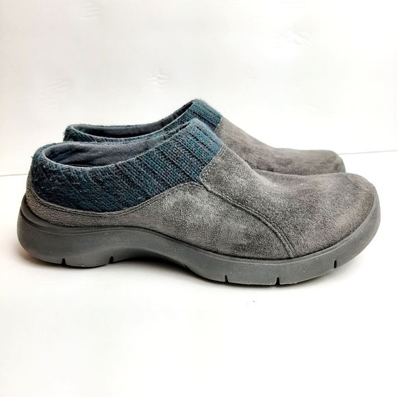 dansko emily suede